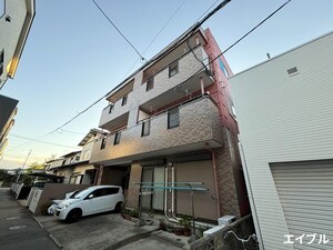 メゾン河辺外観写真