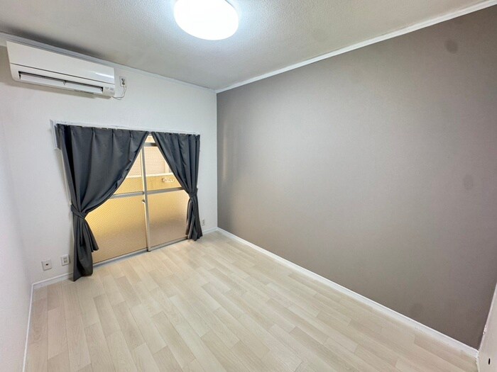 物件内観写真5　(居室)