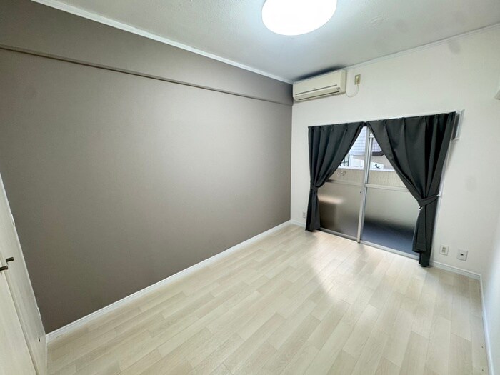 物件内観写真6　(居室)