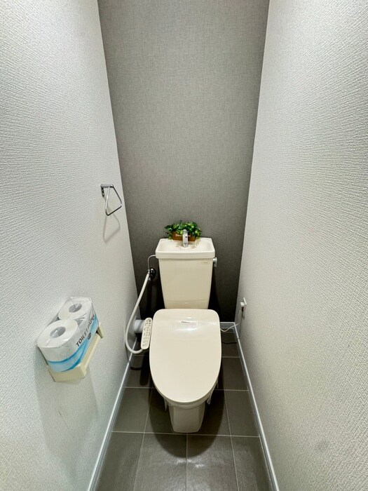 物件内観写真11　(トイレ)