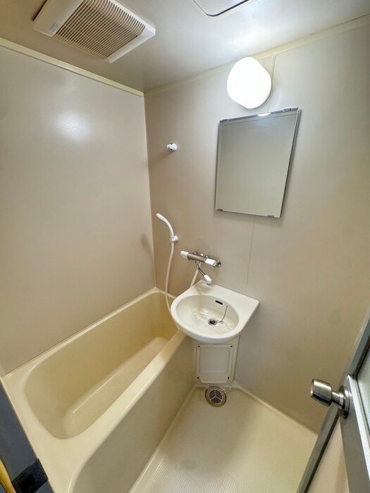 物件内観写真13　(バス／シャワールーム等)