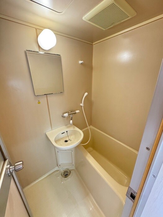 物件内観写真13　(バス／シャワールーム等)