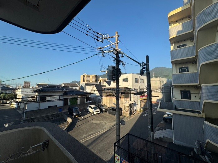 物件内観写真15　(室内からの展望)