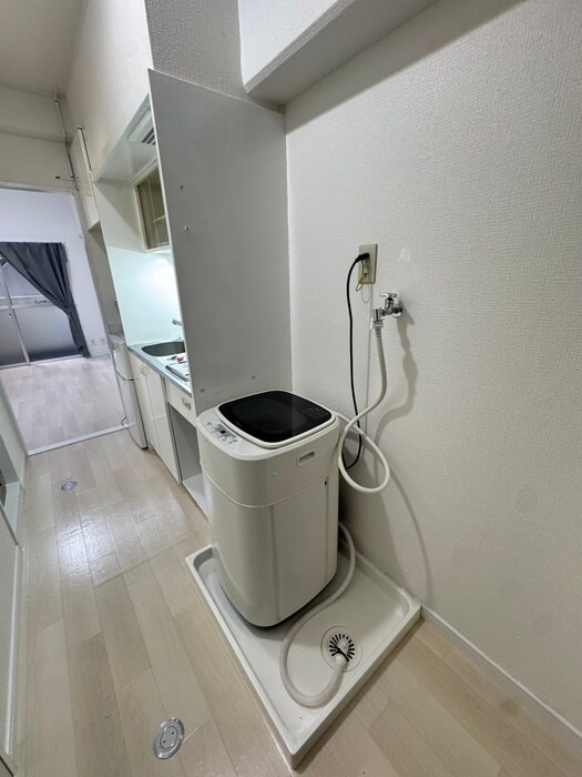 物件内観写真16　(洗濯機置場)