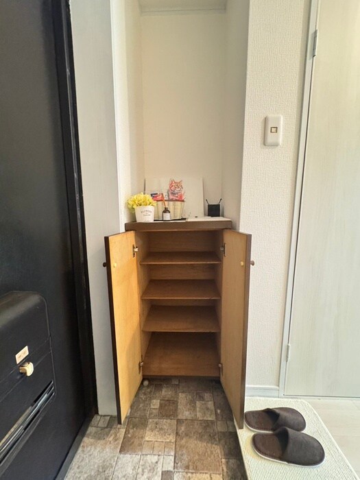 物件内観写真17　(靴箱)