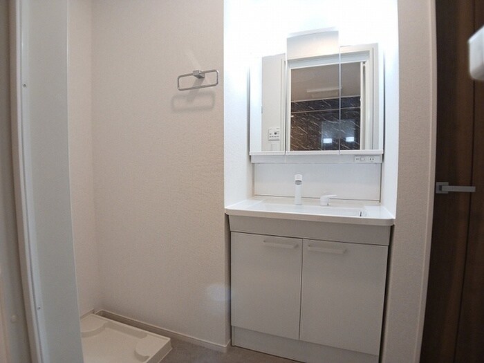 物件内観写真10　(洗面)