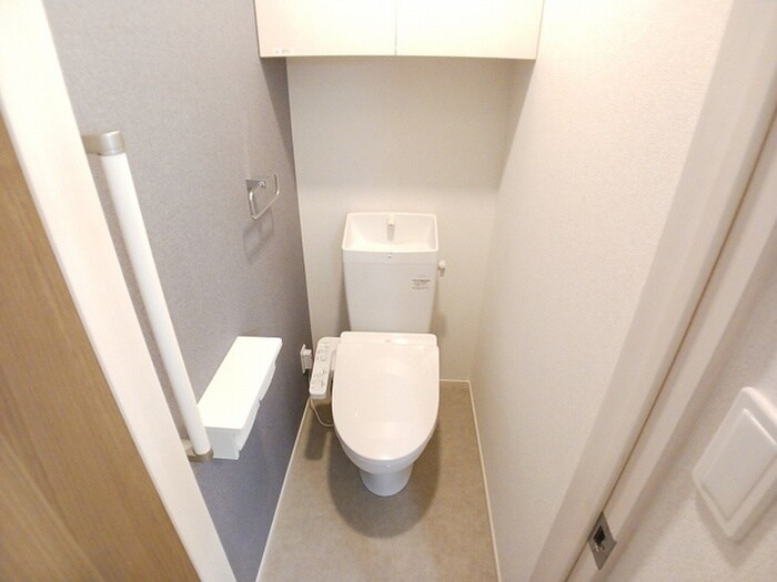 物件内観写真11　(トイレ)