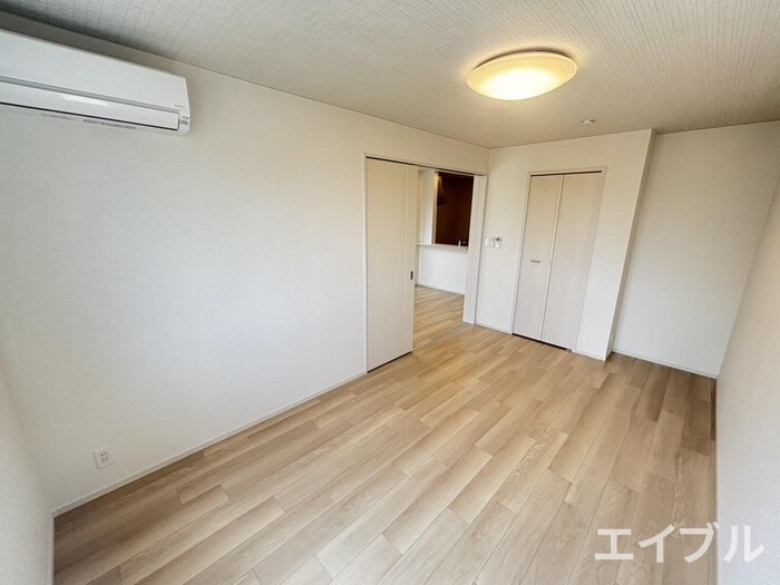 物件内観写真8　(居室)
