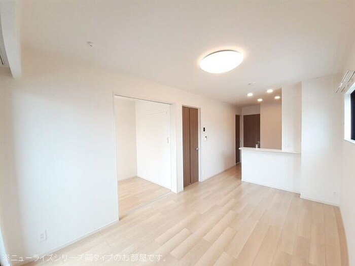 物件内観写真8　(居室)