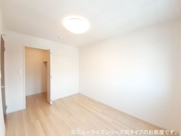 物件内観写真15　(居室)