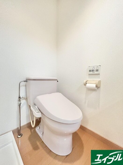 物件内観写真12　(トイレ)