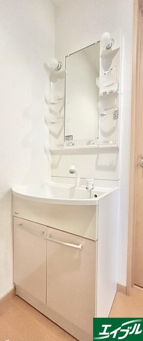 物件内観写真13　(洗面)