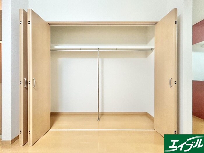 物件内観写真14　(収納)