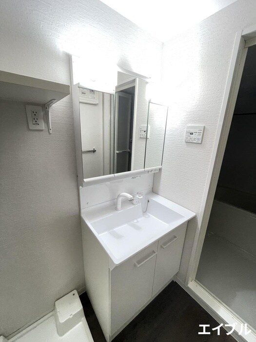 物件内観写真10　(洗面)