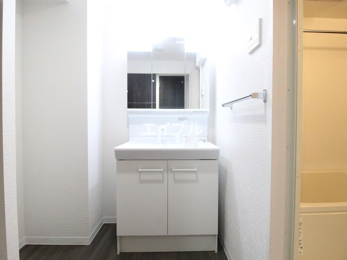 物件内観写真10　(洗面)