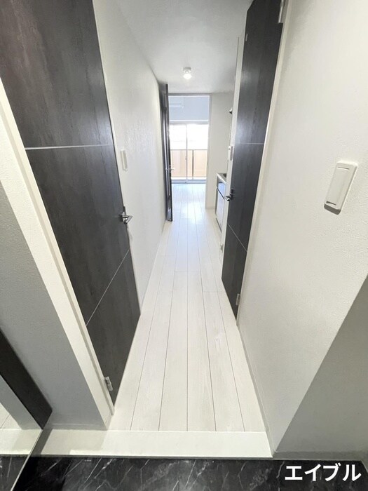 物件内観写真22　(玄関)