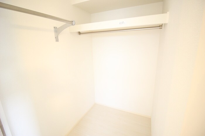 物件内観写真9　(収納)