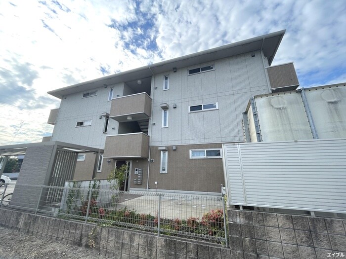 物件外観写真6　(外観写真)