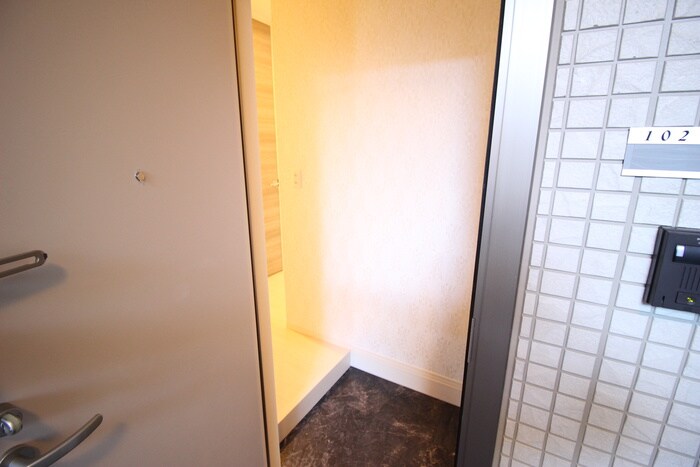 物件内観写真11　(廊下)