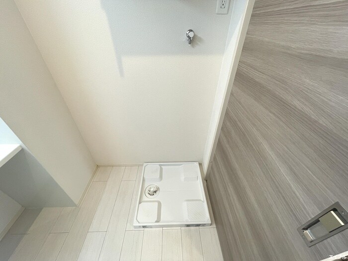 物件内観写真18　(洗濯機置場)