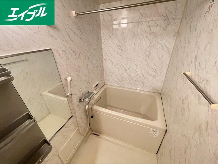 物件内観写真9　(バス／シャワールーム等)