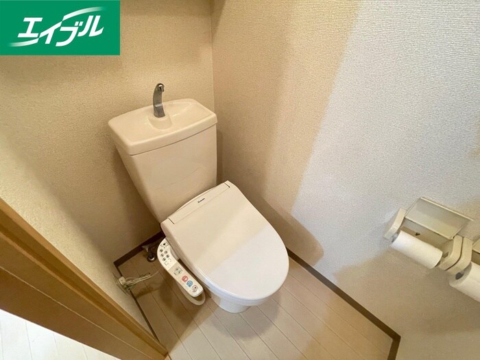 物件内観写真10　(トイレ)