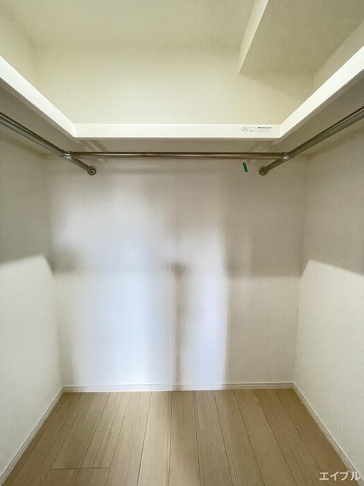 物件内観写真16　(収納)