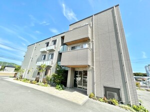 シャーメゾンステージ本城　A外観写真