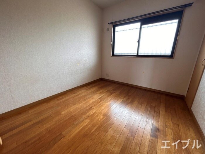 物件内観写真9　(居室)