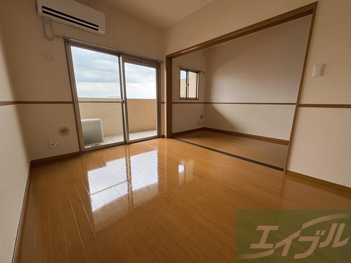 物件内観写真7　(居室)