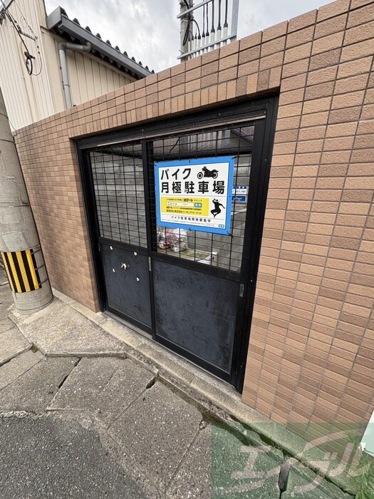 物件外観写真6　(建物設備)