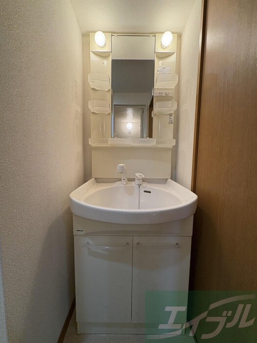 物件内観写真12　(洗面)