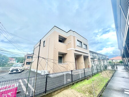 Slow　Hand　参番館外観写真