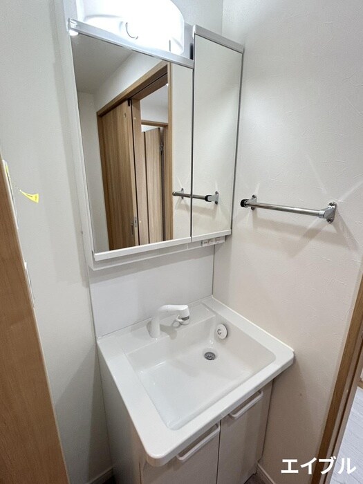 物件内観写真11　(洗面)