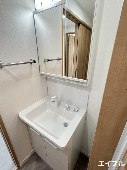 物件内観写真12　(洗面)