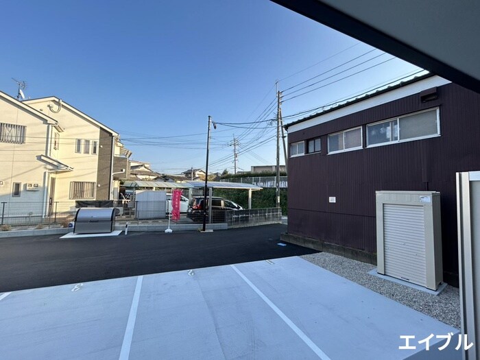 物件内観写真18　(室内からの展望)