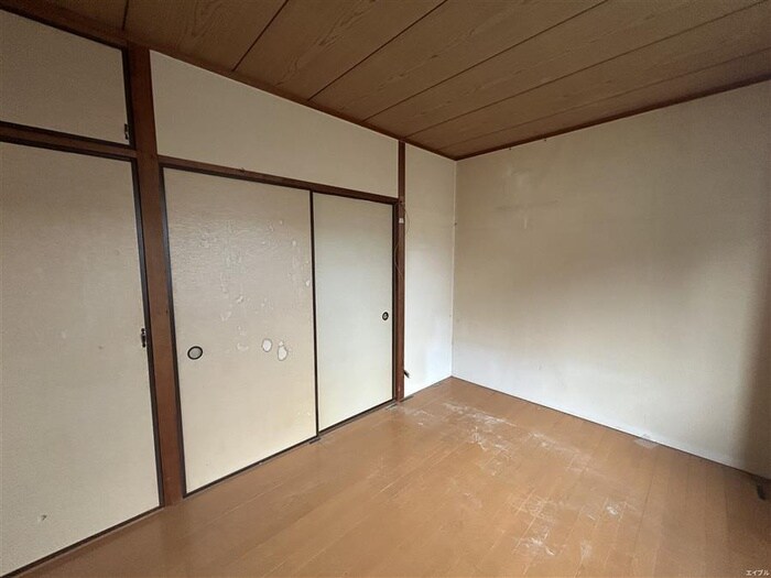 物件内観写真4　(居室)