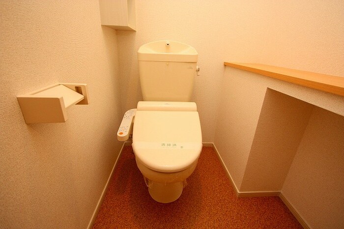 物件内観写真11　(トイレ)