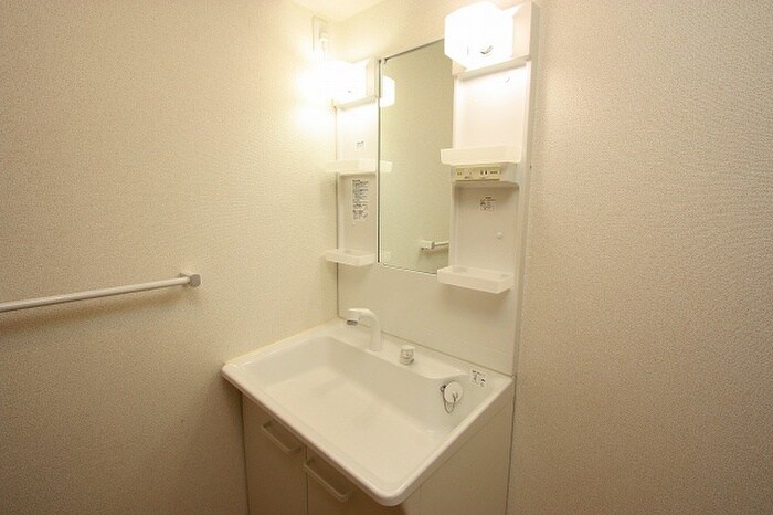 物件内観写真12　(洗面)