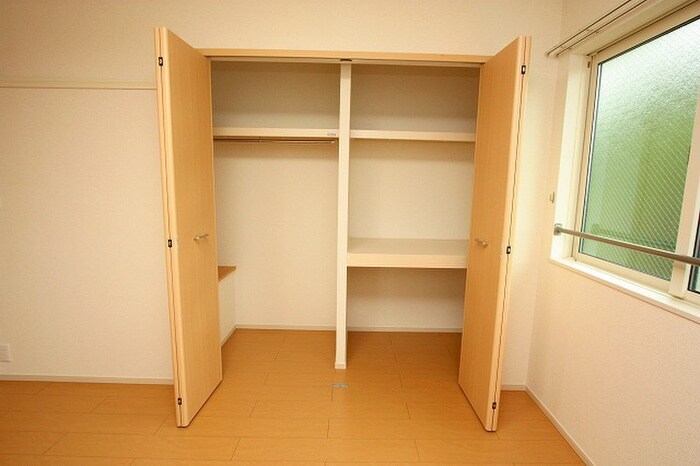 物件内観写真13　(収納)