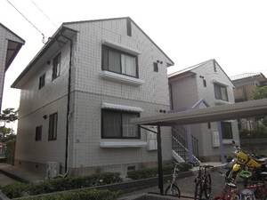 グレイシャス三苫Ｂ外観写真