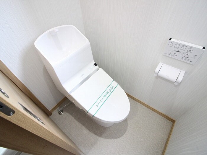 物件内観写真10　(トイレ)