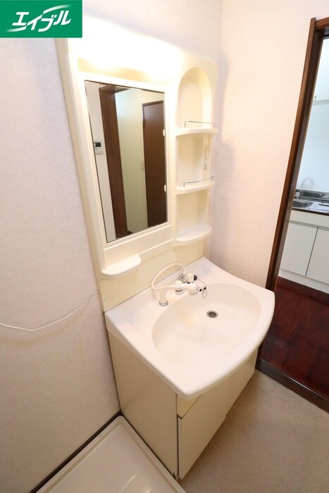 物件内観写真12　(洗面)