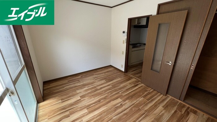 物件内観写真14　(居室)