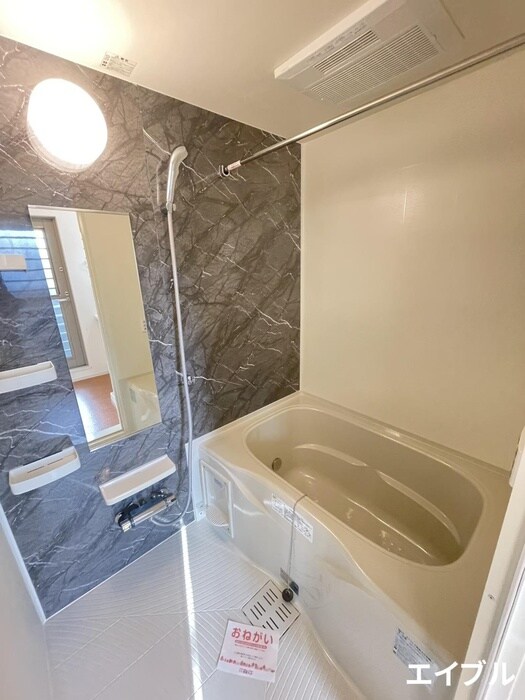 物件内観写真8　(バス／シャワールーム等)