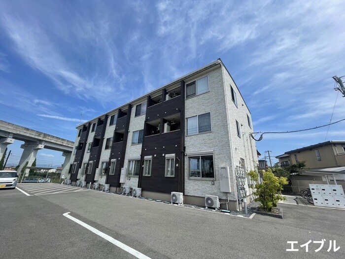 物件外観写真5　(外観写真)