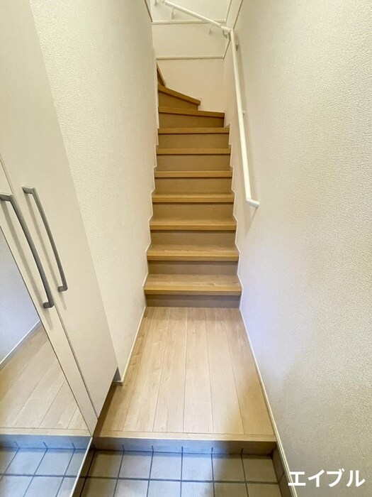 物件内観写真20　(玄関)