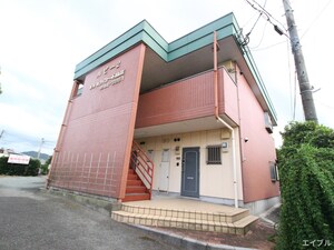 インポ－ト久留米ルビ－２外観写真