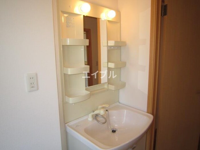 物件内観写真9　(洗面)