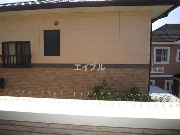 物件内観写真15　(室内からの展望)